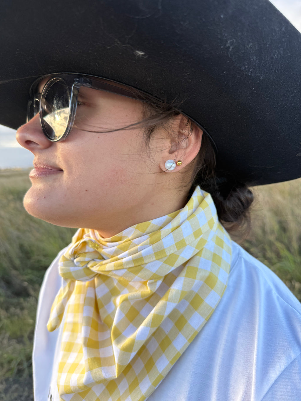 CHECK YELLOW NECK SCARVES